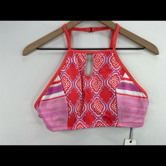 CABANA LIFE GEO HIGH NECK BIKINI TOP UPF 50+ - Picture 3 of 8